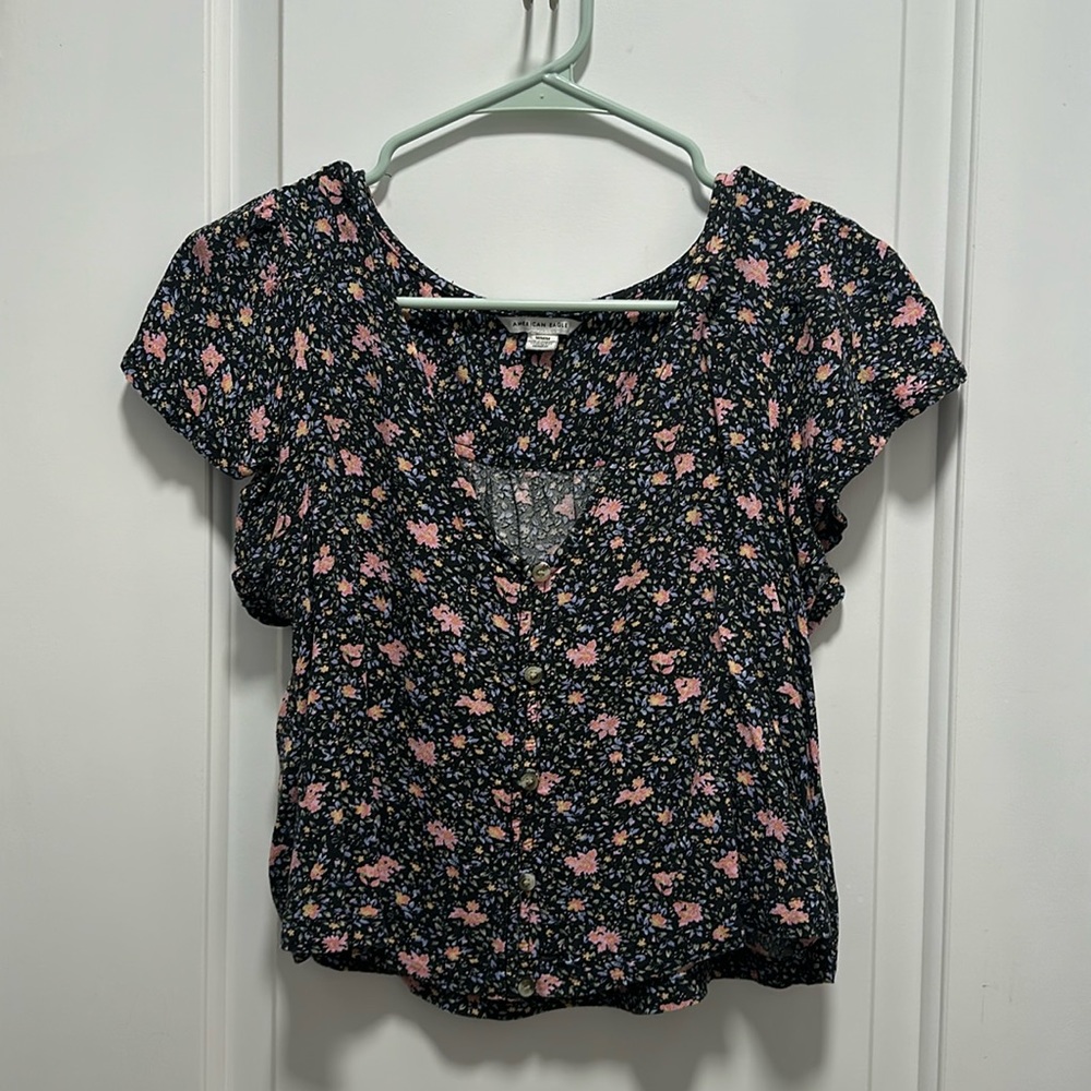 American Eagle Blue Floral Print Flowy Cropped Shirt Size Medium - Picture 1 of 6